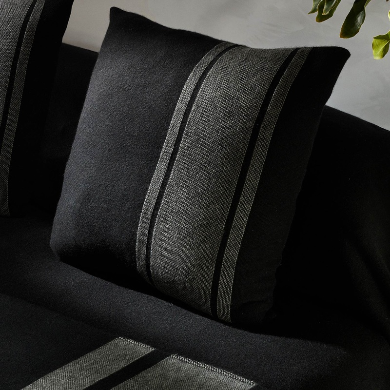 Baja Stripe Sham – Black/Heather Grey