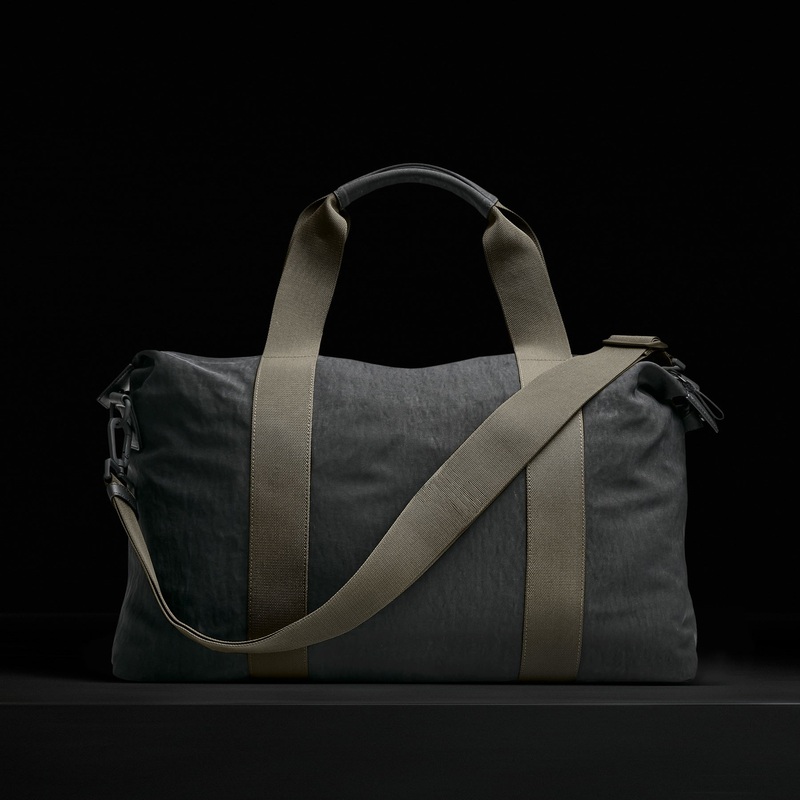 Highland Nylon Duffel Bag – Black / Olive