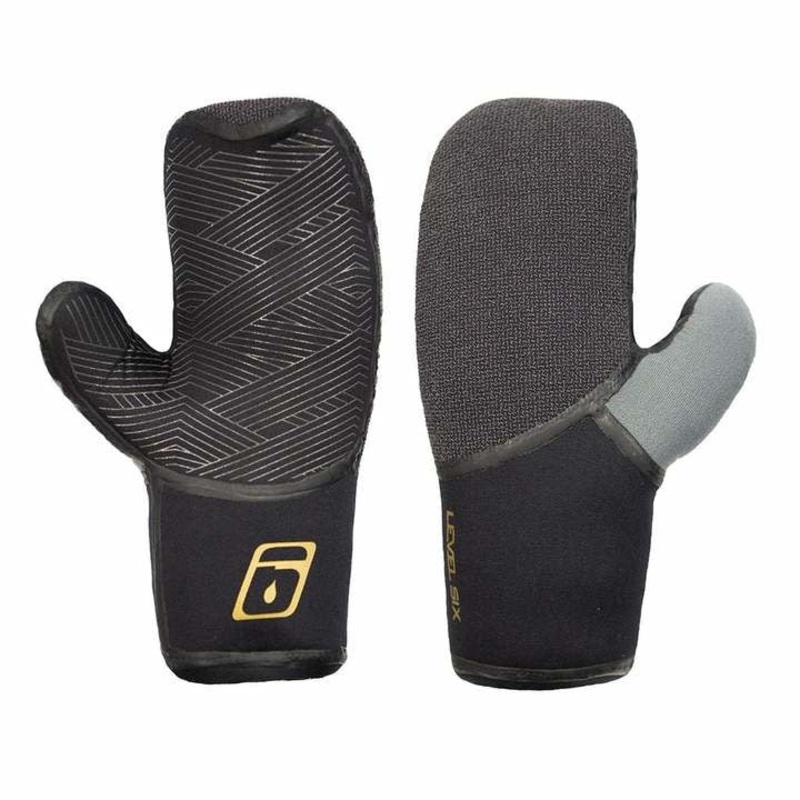 Level Six – Gritstone Mitt