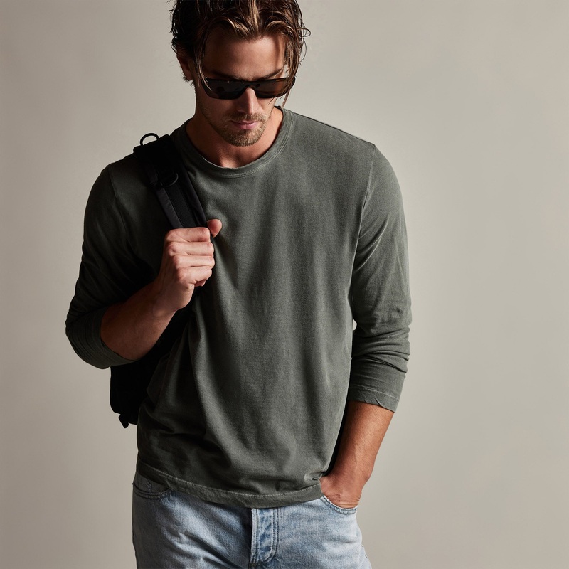 Long Sleeve Crew Neck – Alligator Pigment