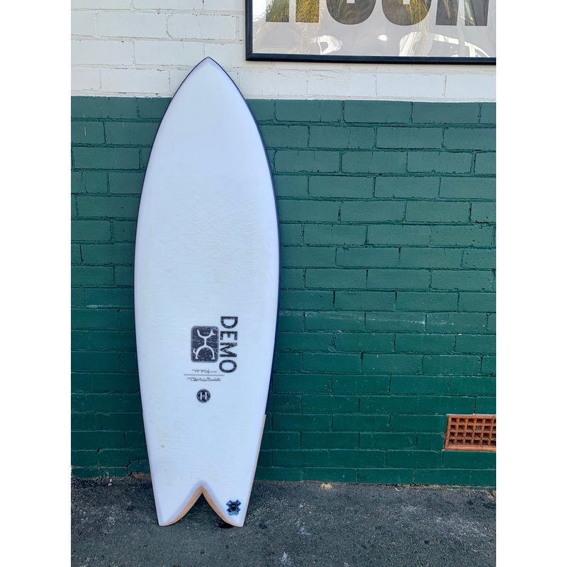 TOO FISH 5’5 (31.6L) – RENTAL