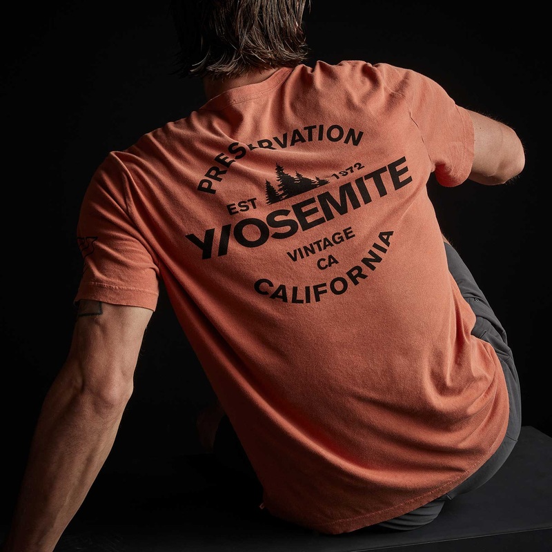 Y/OSEMITE Short Sleeve Crew Neck – Bonfire Pigment