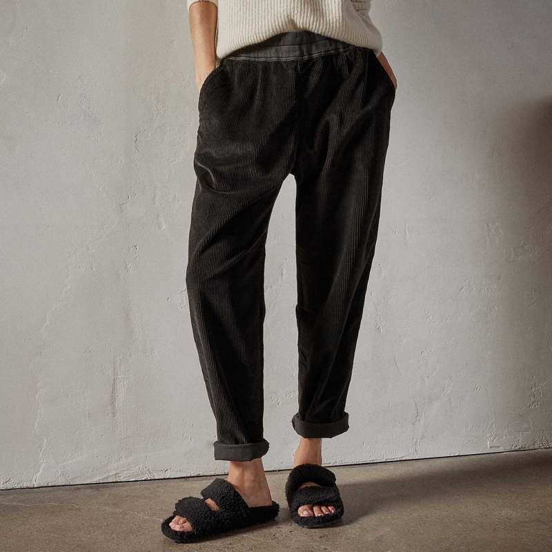 Relaxed Fit Corduroy Pant – Black