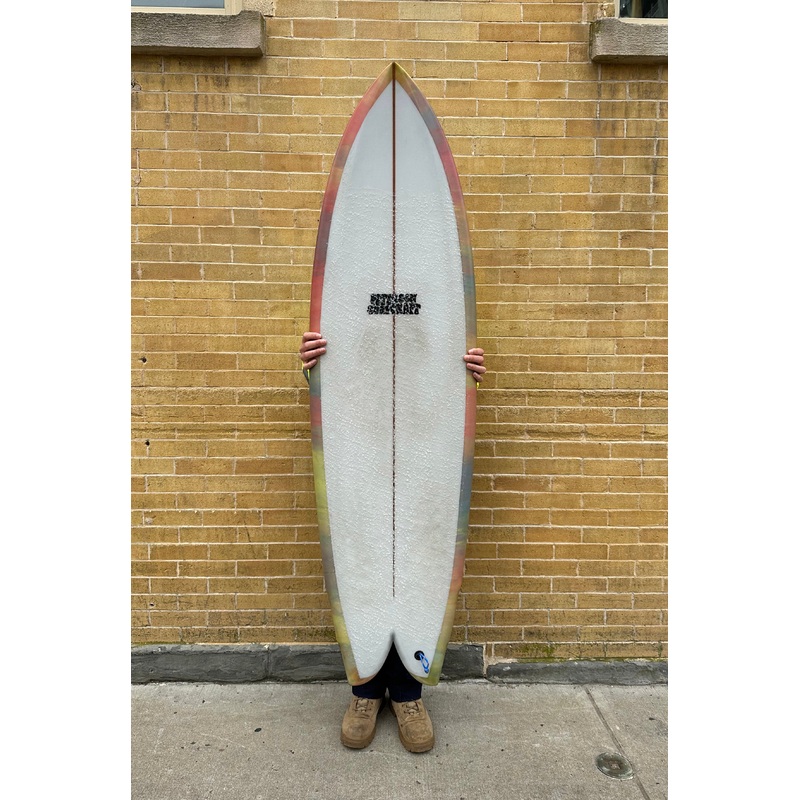 *USED* 5’9″ Peterson Surfcraft