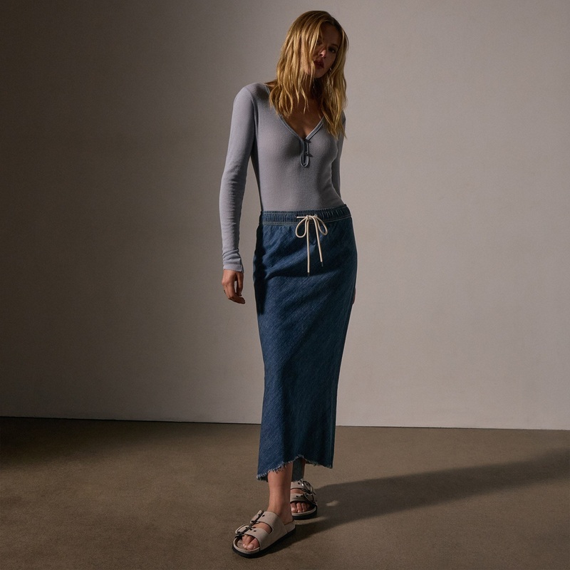 High Low Denim Skirt – Medium Wash