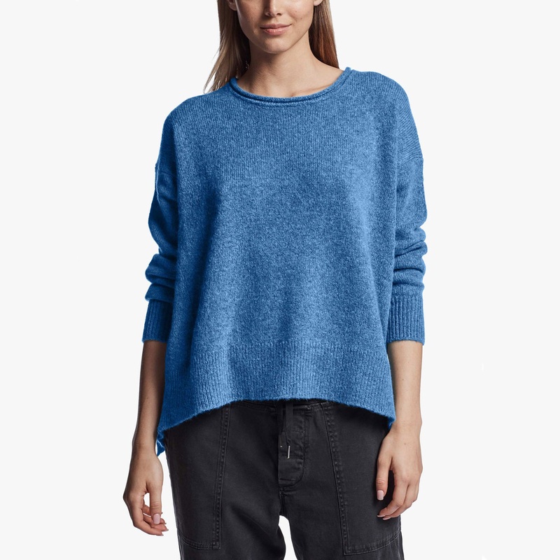 Lightweight Textured Cashmere Crew – Blue Raspberry