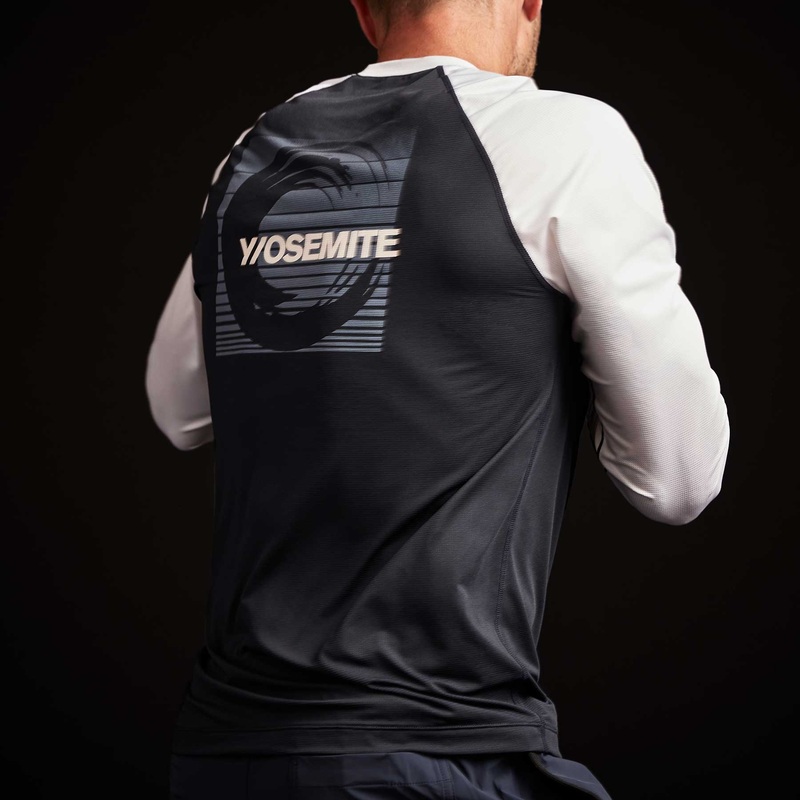 Y/OSEMITE Colorblock Performance Raglan – Deep/White