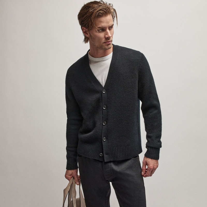 Recycled Cashmere Cardigan – Black