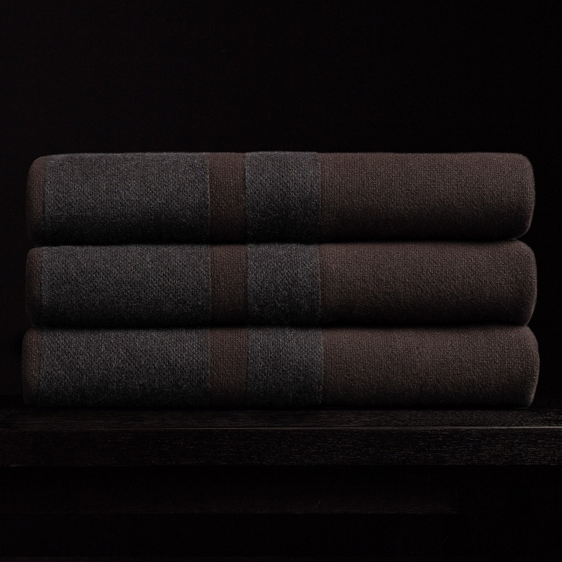 Baja Stripe Knit Blanket – Dark Brown/Charcoal