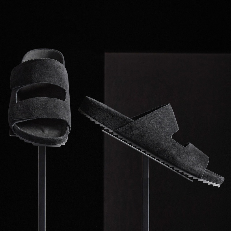 Men’s Double Strap Suede Slide – Black
