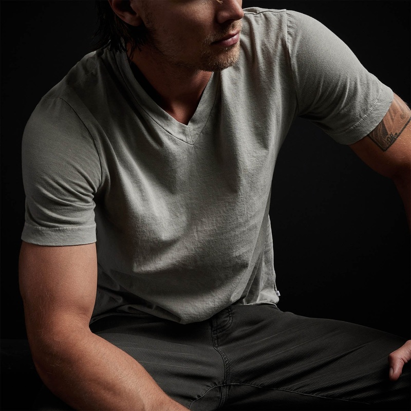 Short Sleeve V Neck – Concrete Pigment