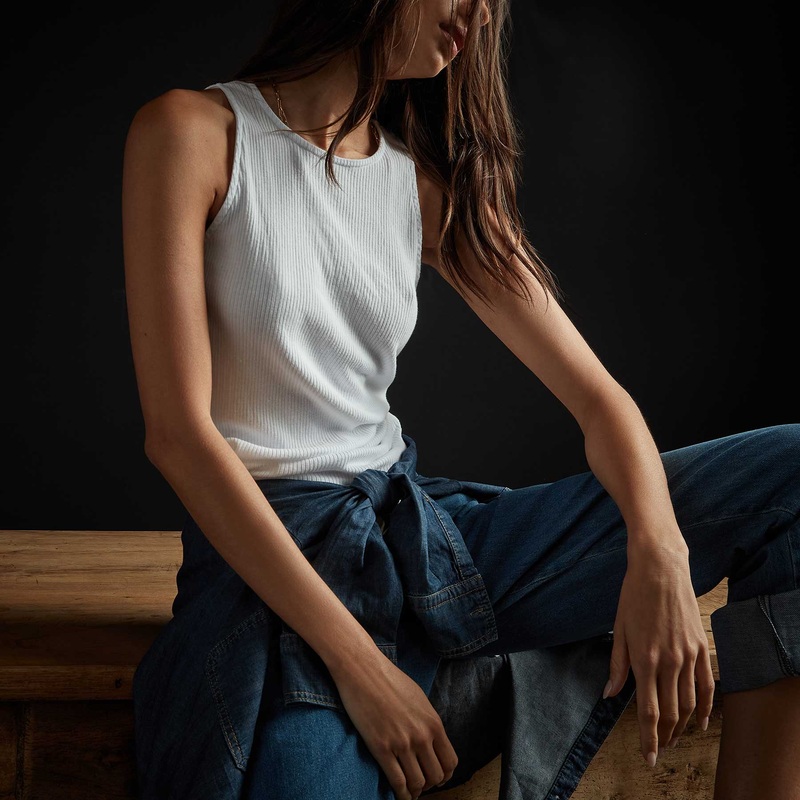 Clean Cut Away Ribbed Tank – White