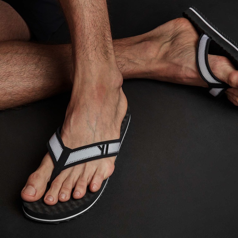Men’s Sport Flip Flop – Black/White