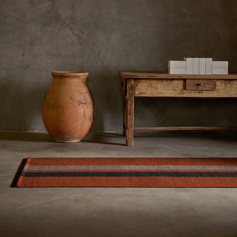 Double Stripe Runner – Ochre/Black Marle/Flint