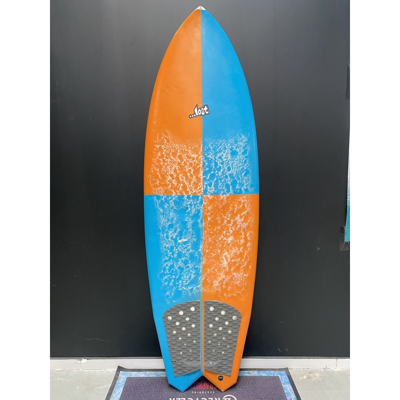 2nd Hand Lost Hydra w/fins 5’10 39.5L