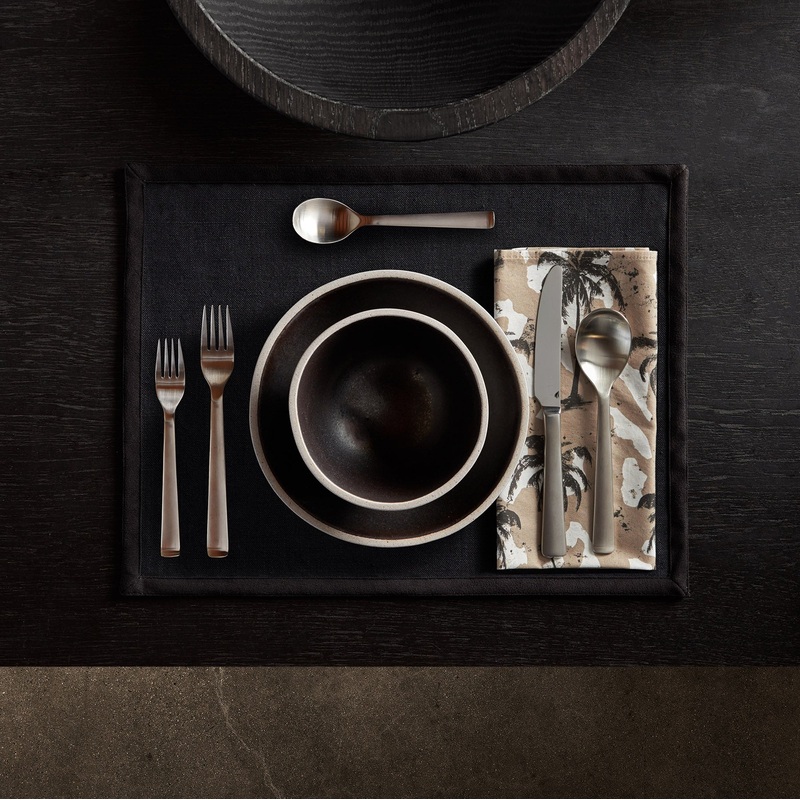 Camo Palm Print Table Napkin – Desert