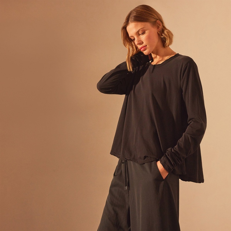 Fine Gauge A Line Long Sleeve Tee – Black