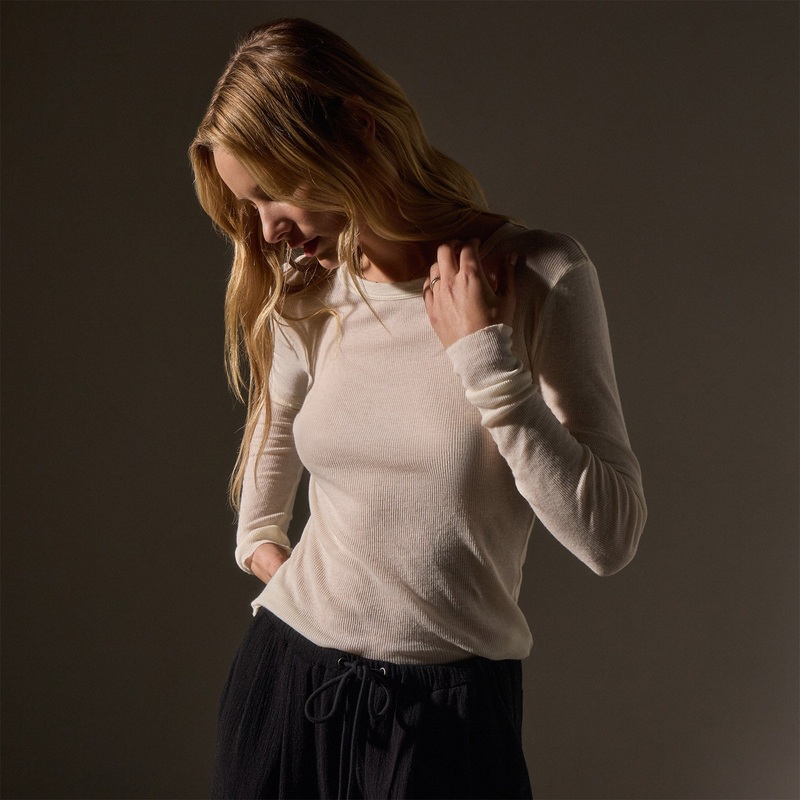 Cotton Cashmere Blend Ribbed Long Sleeve Crew – Ivory