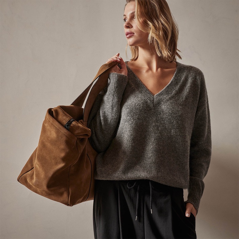Lightweight Cashmere V Neck Sweater – Thunder