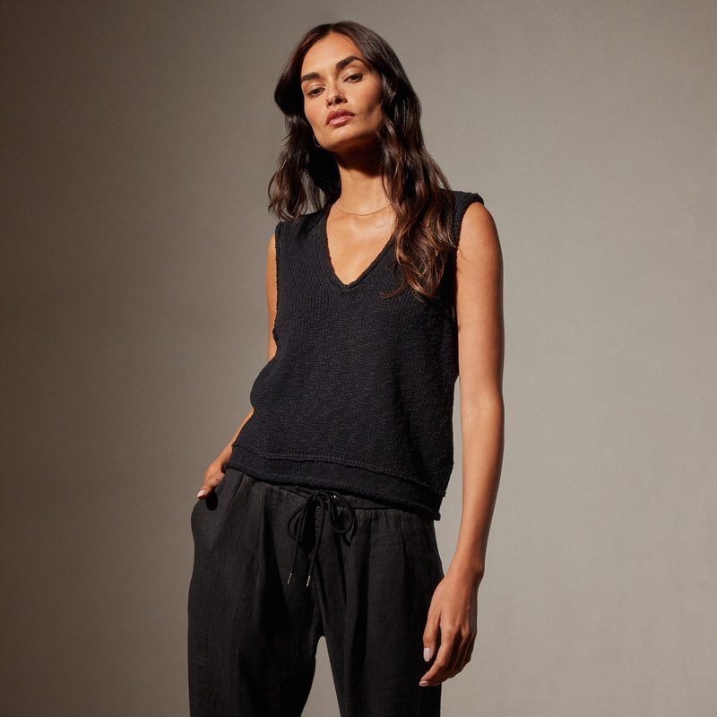 Cotton Linen V Neck Vest – Black