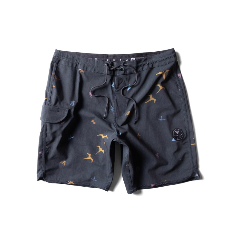 VISSLA MENS MIYASHIRO ISLAND STARGAZER 18.5″ BOARDSHORT – PHANTOM